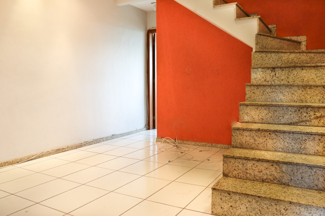 Imagem Casa com 2 Quartos à Venda, em Campo Grande - Rio De Janeiro Imagem Casa com 2 Quartos à Venda, em Campo Grande - Rio De Janeiro