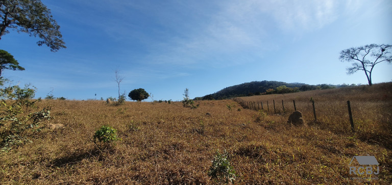 Imagem Terreno à Venda, 25.000 m² em Campo Alegre - Esmeraldas Imagem Terreno à Venda, 25.000 m² em Campo Alegre - Esmeraldas