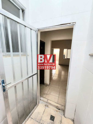 Imagem Casa com 2 Quartos à Venda, 50 m² em Olaria - Rio De Janeiro Imagem Casa com 2 Quartos à Venda, 50 m² em Olaria - Rio De Janeiro