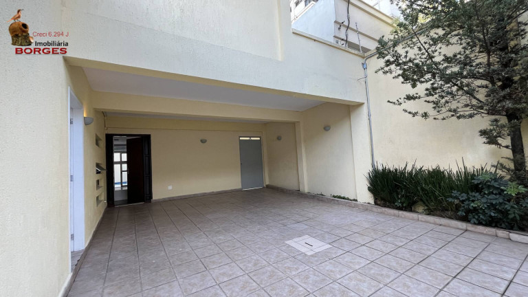 Imagem Casa com 3 Quartos para Alugar, 200 m² em Moema - São Paulo Imagem Casa com 3 Quartos para Alugar, 200 m² em Moema - São Paulo