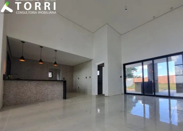 Imagem Imóvel com 3 Quartos à Venda, 220 m² em Condomínio Village Araçoiaba - Araçoiaba Da Serra Imagem Imóvel com 3 Quartos à Venda, 220 m² em Condomínio Village Araçoiaba - Araçoiaba Da Serra