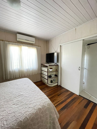 Imagem Casa com 3 Quartos à Venda, 300 m² em Centro - Balneário Camboriú