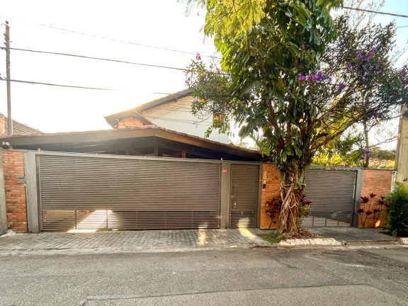 Casa com 3 Quartos à Venda, 350 m² em Jardim Marajoara - São Paulo