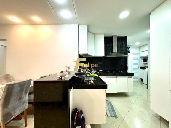 Imagem Imóvel com 3 Quartos à Venda, 110 m² em Praia Da Costa - Vila Velha Imagem Imóvel com 3 Quartos à Venda, 110 m² em Praia Da Costa - Vila Velha