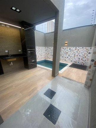 Imagem Sobrado com 3 Quartos à Venda, 117 m² em Tupi - Praia Grande Imagem Sobrado com 3 Quartos à Venda, 117 m² em Tupi - Praia Grande