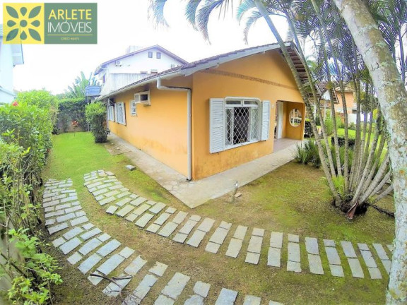 Imagem Casa com 2 Quartos para Alugar ou Temporada, 120 m² em Centro - Porto Belo Imagem Casa com 2 Quartos para Alugar ou Temporada, 120 m² em Centro - Porto Belo