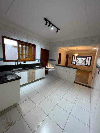 Imagem Casa com 3 Quartos à Venda, 123 m² em Maracanã - Praia Grande Imagem Casa com 3 Quartos à Venda, 123 m² em Maracanã - Praia Grande