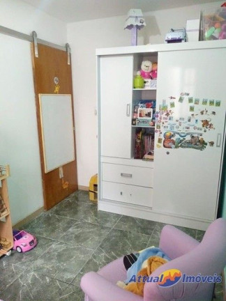 Imagem Casa com 5 Quartos à Venda, 186 m² em Várzea - Teresópolis