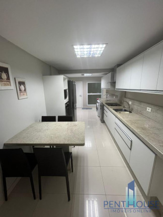 Imagem Apartamento com 3 Quartos à Venda, 148 m² em Centro - Balneário Camboriú Imagem Apartamento com 3 Quartos à Venda, 148 m² em Centro - Balneário Camboriú