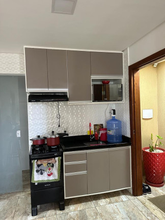 Imagem Casa com 4 Quartos à Venda, 210 m² em Camaçari Imagem Casa com 4 Quartos à Venda, 210 m² em Camaçari