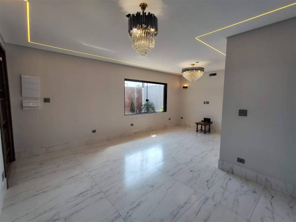 Imagem Casa com 4 Quartos à Venda, 128 m² em Caiçara - Praia Grande Imagem Casa com 4 Quartos à Venda, 128 m² em Caiçara - Praia Grande