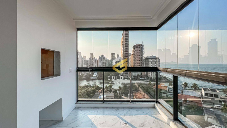 Imagem Apartamento com 3 Quartos à Venda, 127 m² em Perequê - Porto Belo