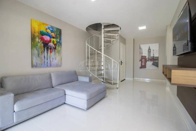 Imagem Cobertura com 4 Quartos à Venda, 163 m² em Centro - Balneário Camboriú