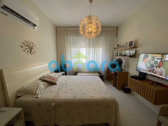 Imagem Apartamento com 3 Quartos à Venda, 300 m² em Copacabana - Rio De Janeiro