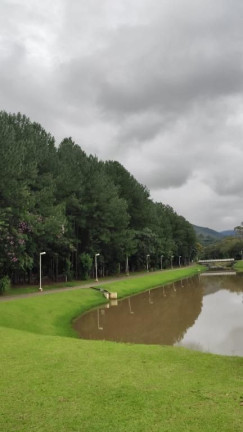 Imagem Terreno à Venda, 1.037 m² em Condomínio Flamboyant - Atibaia Imagem Terreno à Venda, 1.037 m² em Condomínio Flamboyant - Atibaia
