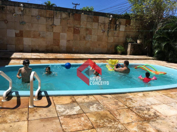Imagem Casa com 3 Quartos à Venda, 240 m² em Sapiranga - Fortaleza