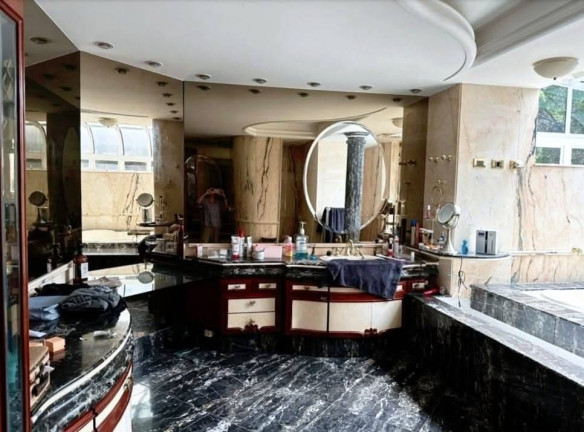 Imagem Casa com 5 Quartos à Venda, 1.557 m² em Tamboré - Barueri Imagem Casa com 5 Quartos à Venda, 1.557 m² em Tamboré - Barueri