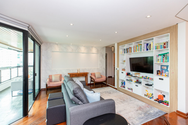 Imagem Apartamento com 4 Quartos à Venda, 172 m² em Moema - São Paulo