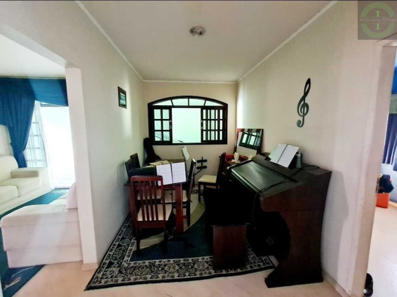 Imagem Casa com 3 Quartos à Venda, 120 m² em Contorno - Ponta Grossa Imagem Casa com 3 Quartos à Venda, 120 m² em Contorno - Ponta Grossa