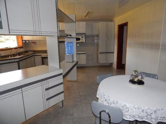 Imagem Casa com 4 Quartos à Venda, 832 m² em Vila Gardênia - Atibaia Imagem Casa com 4 Quartos à Venda, 832 m² em Vila Gardênia - Atibaia