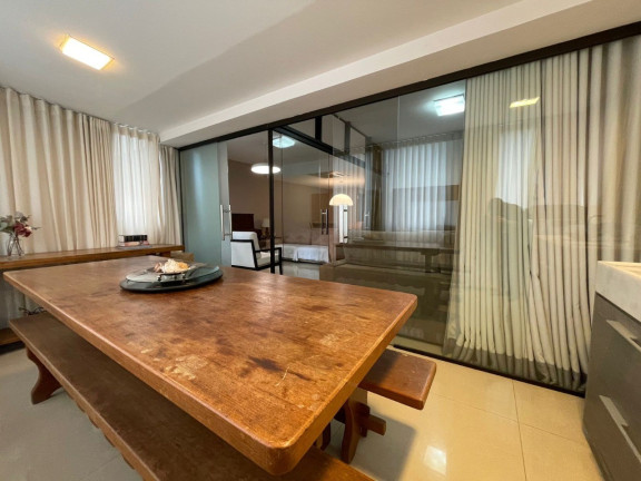 Apartamento com 4 Quartos à Venda, 186 m² em Praia Do Canto - Vitória