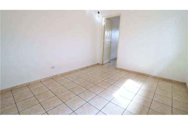Imagem Casa com 2 Quartos à Venda,  em Campo Limpo - São Paulo