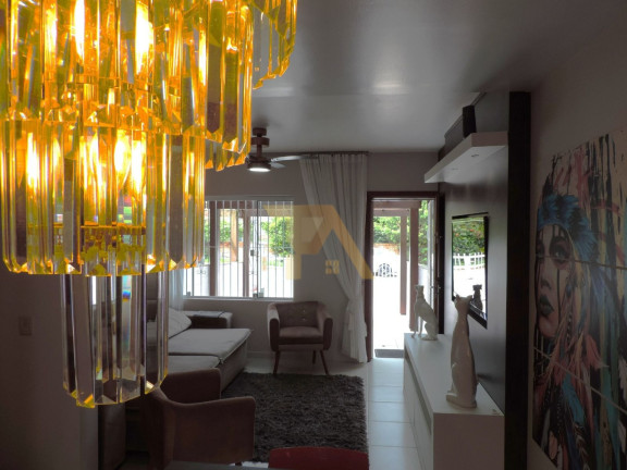 Imagem Imóvel com 2 Quartos à Venda, 110 m² em Centro - Garopaba
