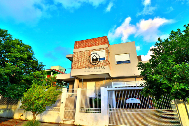Casa com 3 Quartos à Venda, 450 m² em Alto Petrópolis - Porto Alegre