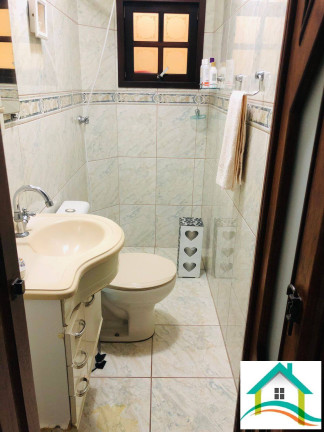 Imagem Casa com 2 Quartos à Venda, 141 m² em Vila Palmares - Santo André
