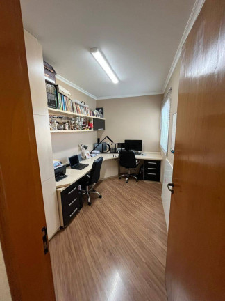 Imagem Casa com 3 Quartos à Venda, 239 m² em Vila Scarpelli - Santo André Imagem Casa com 3 Quartos à Venda, 239 m² em Vila Scarpelli - Santo André