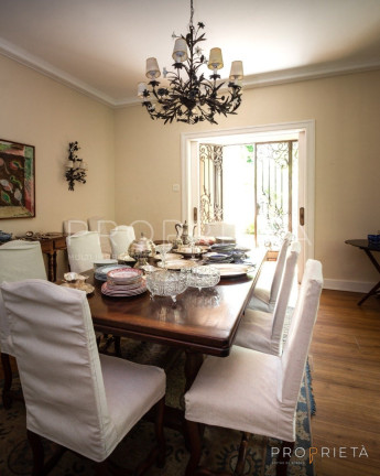 Imagem Casa com 7 Quartos à Venda, 700 m² em Leblon - Rio De Janeiro Imagem Casa com 7 Quartos à Venda, 700 m² em Leblon - Rio De Janeiro