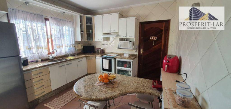 Imagem Sobrado com 3 Quartos à Venda, 179 m² em Parque Renato Maia - Guarulhos