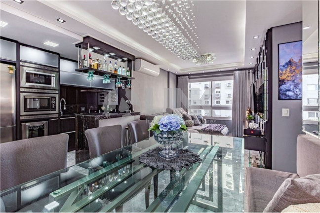 Imagem Apartamento com 2 Quartos à Venda, 66 m² em São Sebastião - Porto Alegre Imagem Apartamento com 2 Quartos à Venda, 66 m² em São Sebastião - Porto Alegre
