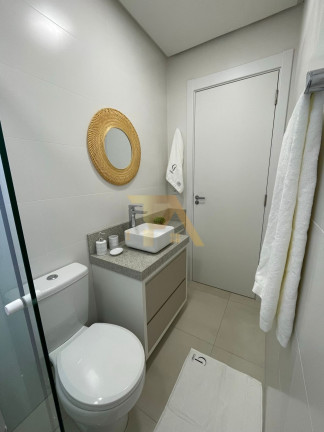 Imagem Imóvel com 3 Quartos à Venda, em Centro - Garopaba Imagem Imóvel com 3 Quartos à Venda, em Centro - Garopaba