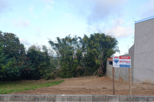 Terreno à Venda, 326 m² em Recanto Cidade Nova - Salto De Pirapora