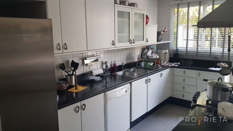 Imagem Casa de Condomínio com 6 Quartos à Venda, 854 m² em Barra Da Tijuca - Rio De Janeiro Imagem Casa de Condomínio com 6 Quartos à Venda, 854 m² em Barra Da Tijuca - Rio De Janeiro