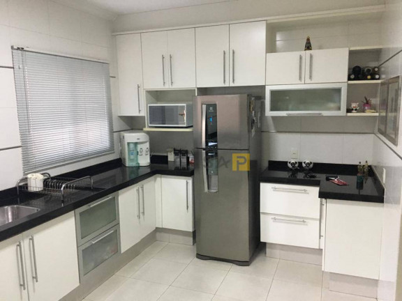 Imagem Casa com 3 Quartos à Venda, 230 m² em Parque Novo Mundo - Americana Imagem Casa com 3 Quartos à Venda, 230 m² em Parque Novo Mundo - Americana