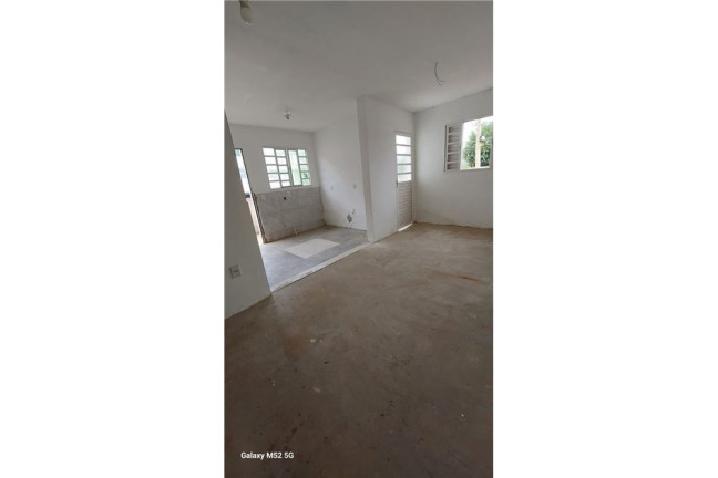 Imagem Casa com 2 Quartos à Venda, 70 m² em Mário Quintana - Porto Alegre Imagem Casa com 2 Quartos à Venda, 70 m² em Mário Quintana - Porto Alegre