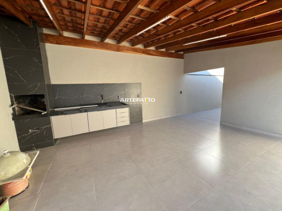 Imagem Casa com 3 Quartos à Venda, 200 m²