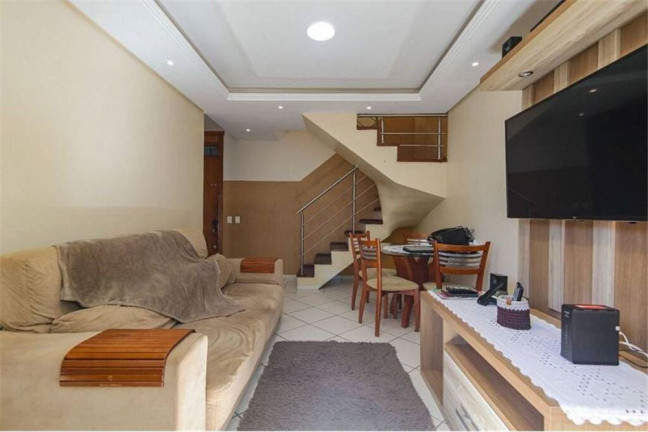 Imagem Imóvel com 3 Quartos à Venda, em Tristeza - Porto Alegre Imagem Imóvel com 3 Quartos à Venda, em Tristeza - Porto Alegre