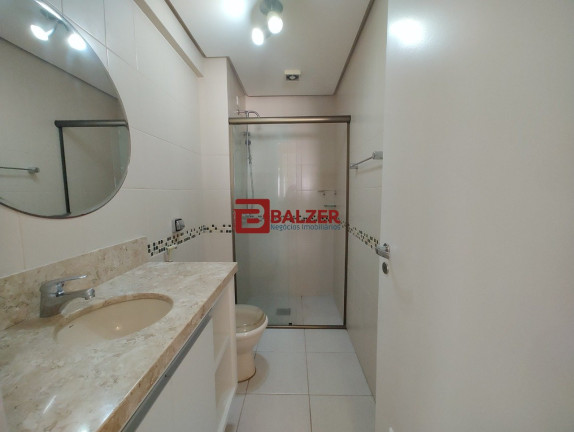 Imagem Apartamento com 3 Quartos à Venda, 125 m² em Centro - Florianópolis Imagem Apartamento com 3 Quartos à Venda, 125 m² em Centro - Florianópolis