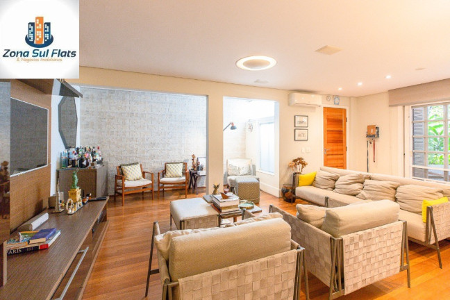 Imagem Casa com 3 Quartos à Venda, 220 m² em Vila Tramontano - São Paulo