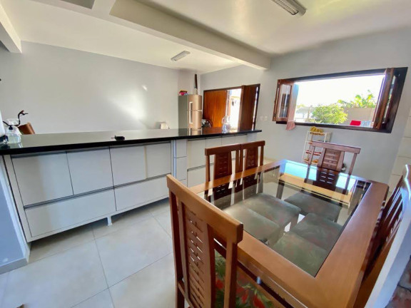 Imagem Sobrado com 3 Quartos à Venda, 180 m² em Capão Da Canoa - Capao Da Canoa