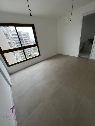 Imagem Apartamento com 4 Quartos à Venda, 184 m² em Barra Da Tijuca - Rio De Janeiro