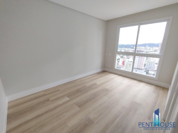 Imagem Apartamento com 3 Quartos à Venda, 140 m² em Centro - Balneário Camboriú Imagem Apartamento com 3 Quartos à Venda, 140 m² em Centro - Balneário Camboriú