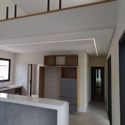 Imagem Sobrado com 3 Quartos à Venda, 360 m² em Jardim Novo Mundo - Jundiaí