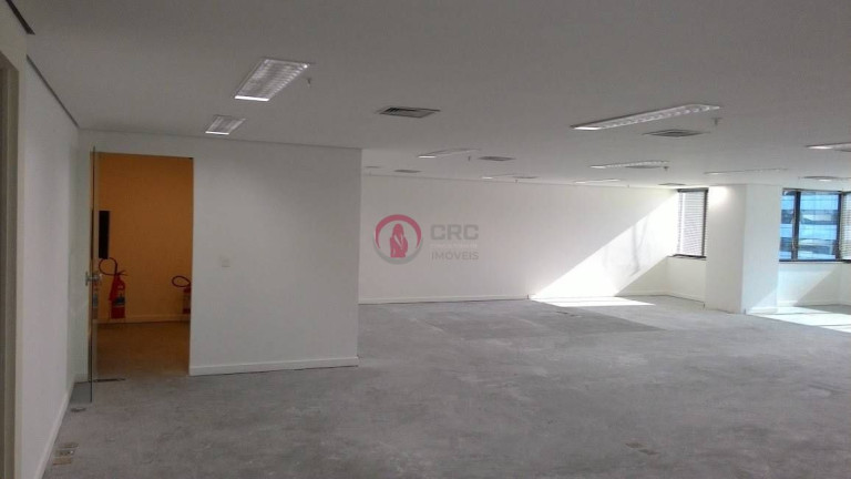 Sala Comercial para Alugar, 206 m² em Cidade Monções - São Paulo