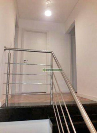 Imagem Sobrado com 3 Quartos à Venda, 130 m² em Bairro Alto - Curitiba Imagem Sobrado com 3 Quartos à Venda, 130 m² em Bairro Alto - Curitiba