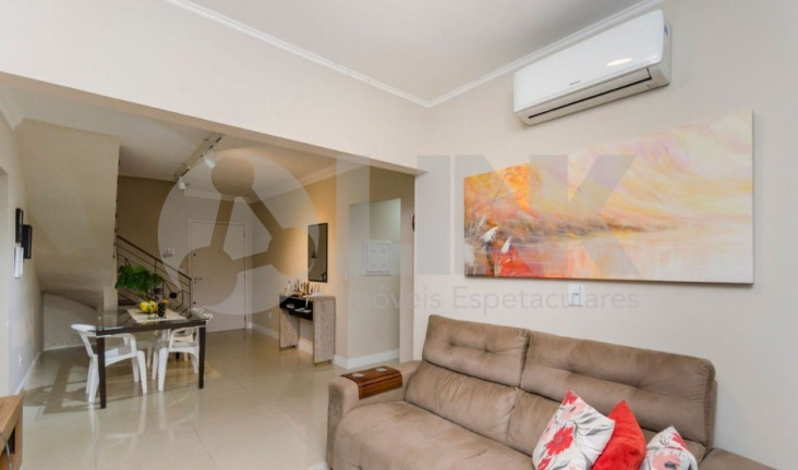 Imagem Imóvel com 3 Quartos à Venda, 163 m² em Jardim Itu - Porto Alegre Imagem Imóvel com 3 Quartos à Venda, 163 m² em Jardim Itu - Porto Alegre