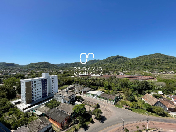 Apartamento com 3 Quartos à Venda, 227 m² em Km 3 - Santa Maria